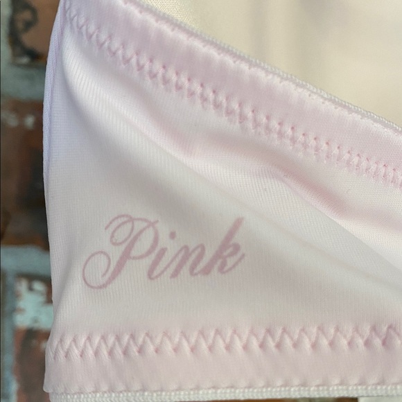 Victoria Secret pink bra size 36C - Picture 5 of 7